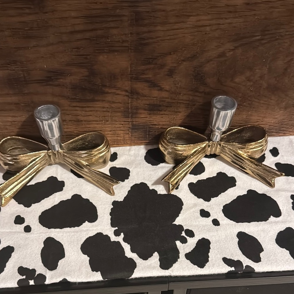 Elegant Gold Bow Candle Holders